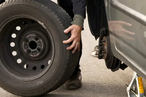 Konyaaltı Mobil Lastik Tamircisi